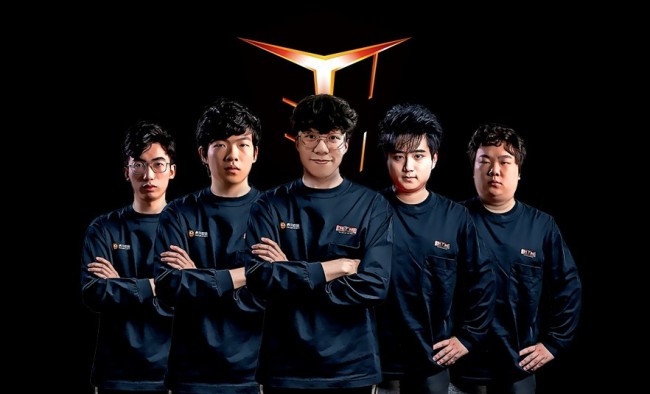 通过回顾比 通过回顾比