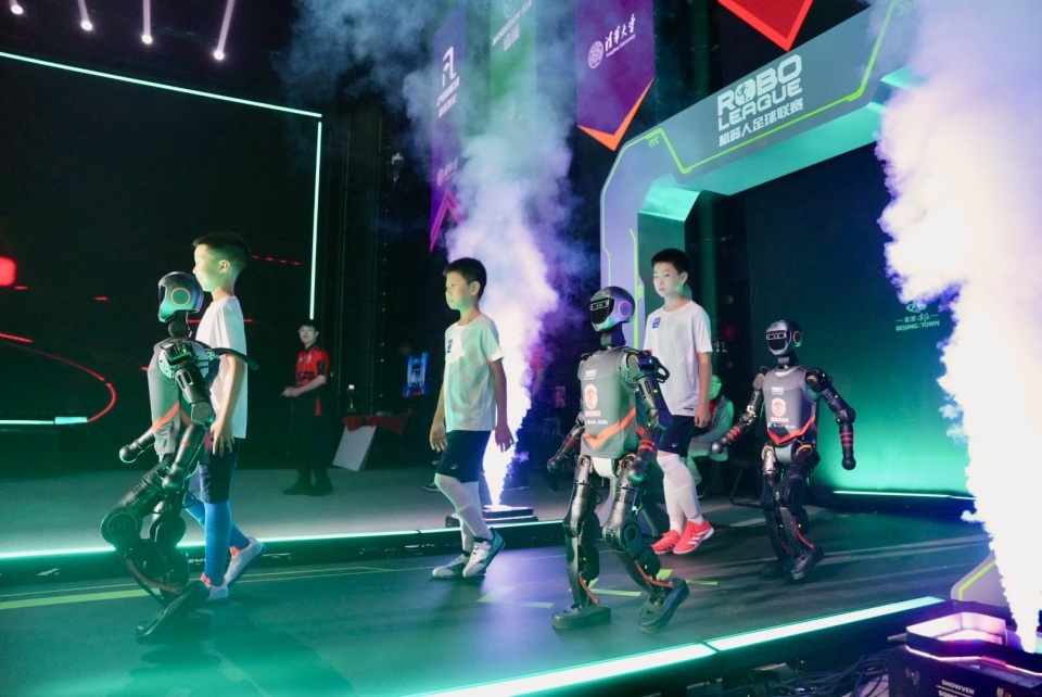 发挥三名球 发挥三名球