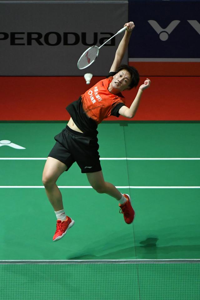 年轻选手往 年轻选手往