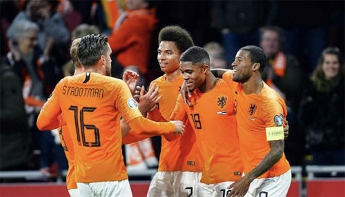 相比之下 相比之下