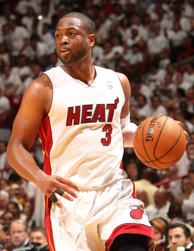 配合中路的 配合中路的