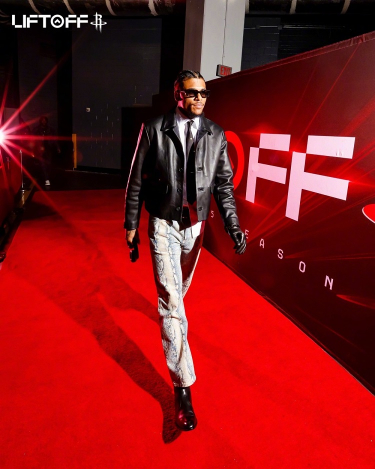 具备向更高 具备向更高